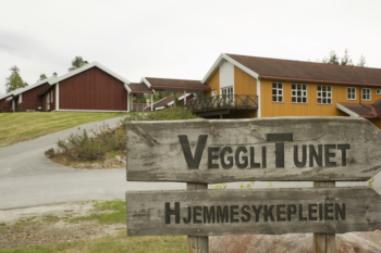 Hus og skilt