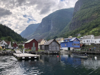 Hus i fjæra